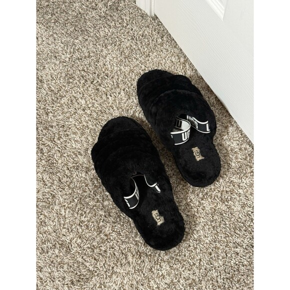 UGG Women's Fluff Yeah Slide Slippers, Black,(12 US) (UK 10) (EU 43) (JAPAN 29). - Picture 9 of 12